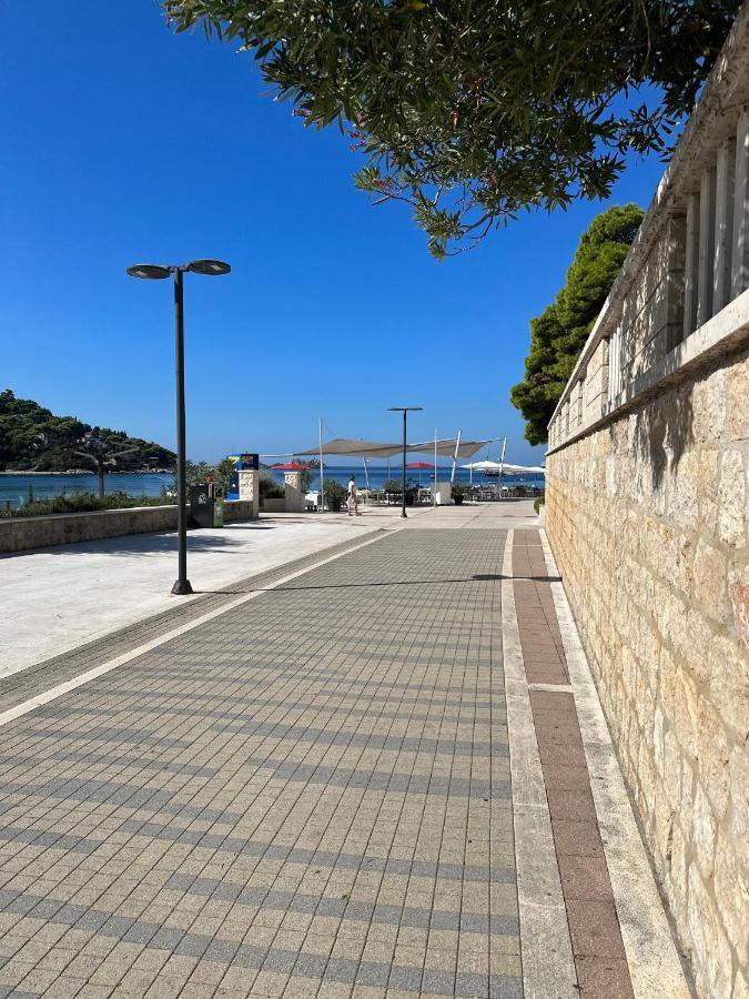 Dubrovnik Apartments Beach Front One Bedroom (Adults Only) Экстерьер фото